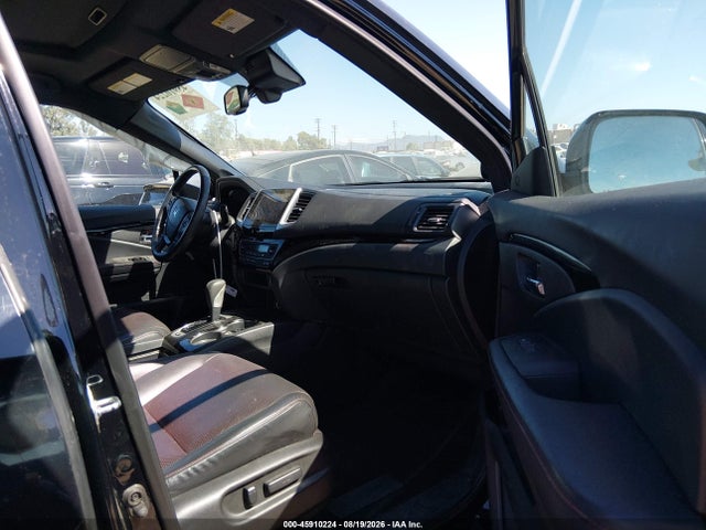 Honda Ridgeline Black Edition 2018 5FPYK3F88JB011897 Image 5