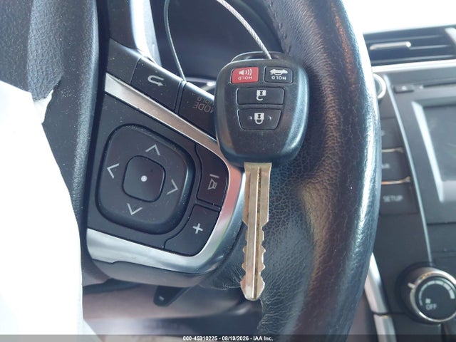 4T1BF1FKXGU260670 Toyota CAMRY SE