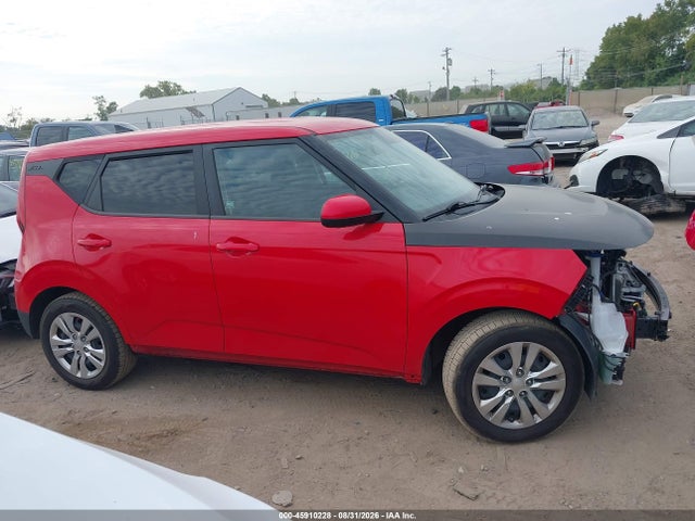 2022 Kia Soul Lx მანქანა იყიდება აუქციონზე, vin: KNDJ23AU6N7152283, აუქციონის ნომერი: 45910228