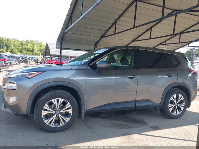 45910246 :رقم المزاد ، 5N1AT3BB7MC680152 vin ، 2021 Nissan Rogue Sv Intelligent Awd مزاد بيع