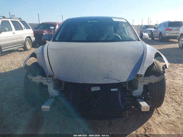 Tesla Model 3 Performance Dual Motor All-wheel Drive 2022 5YJ3E1EC9NF273826 Image 12