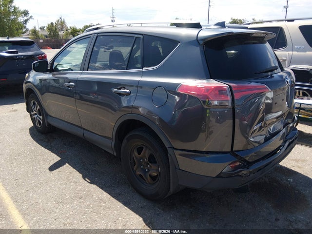 Aukcja sprzedaży 2017 Toyota Rav4 Le, vin: 2T3BFREV5HW646982, numer aukcji: 45910252