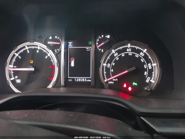 2020 Toyota 4runner Limited მანქანა იყიდება აუქციონზე, vin: JTEBU5JR8L5804976, აუქციონის ნომერი: 45910260