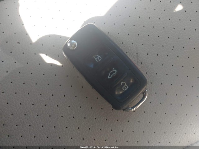 Продаж на аукціоні авто 2015 Volkswagen Jetta 1.8t Se, vin: 3VWD07AJ4FM286486, номер лоту: 45910324