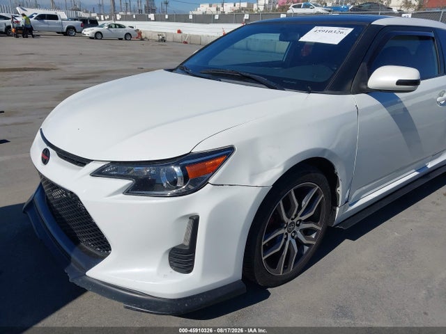 JTKJF5C73FJ008310 Scion TC