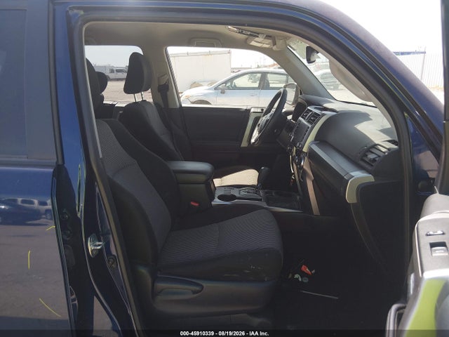 45910339 :رقم المزاد ، JTEEU5JR4R5308207 vin ، 2024 Toyota 4runner Sr5 مزاد بيع