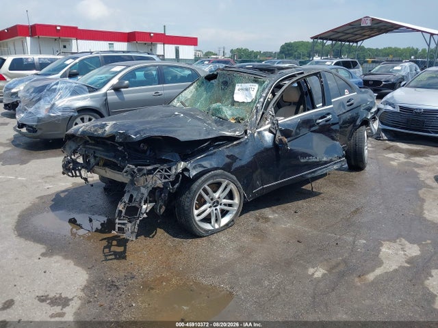 Продажа на аукционе авто 2013 Mercedes-benz C 300 Sport 4matic, vin: WDDGF8AB0DR246808, номер лота: 45910372