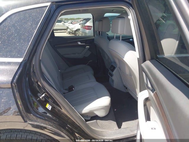 Продажа на аукционе авто 2021 Audi Q5 Premium 45 Tfsi Quattro S Tronic, vin: WA1AAAFY2M2109519, номер лота: 45910396
