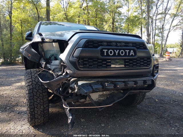 2020 Toyota Tacoma Trd Pro მანქანა იყიდება აუქციონზე, vin: 5TFCZ5AN5LX239517, აუქციონის ნომერი: 45910412