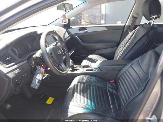 Hyundai SONATA SE 2018 5NPE24AF4JH675977 Image 17