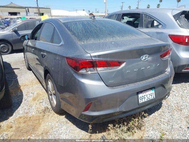 Hyundai SONATA SE 2018 5NPE24AF4JH675977 Image 3