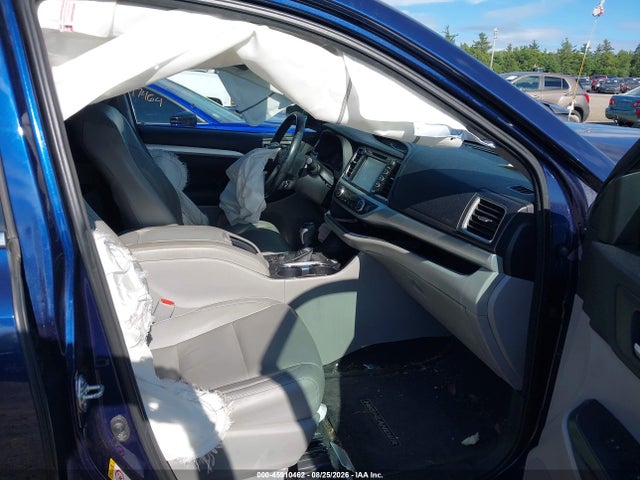 5TDJKRFH7FS158793 Toyota Highlander Xle V6