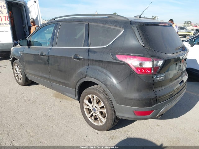 1FMCU9GD1HUE69662 Ford ESCAPE SE