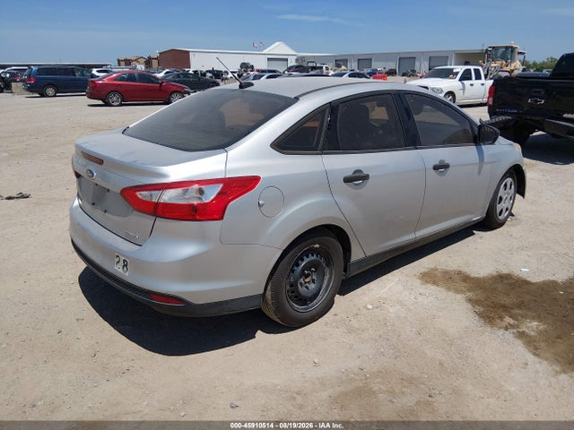 Продажа на аукционе авто 2014 Ford Focus S, vin: 1FADP3E22EL196446, номер лота: 45910514