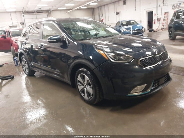 Auction sale of the 2019 Kia Niro Plug-in Hybrid Ex Premium, vin: KNDCC3LD8K5328308, lot number: 45910525
