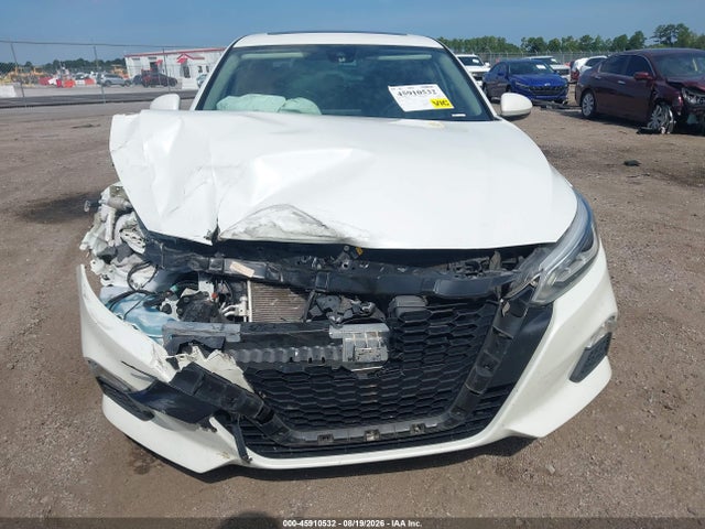 45910532 :رقم المزاد ، 1N4BL4DV6NN307170 vin ، 2022 Nissan Altima Sv Fwd مزاد بيع