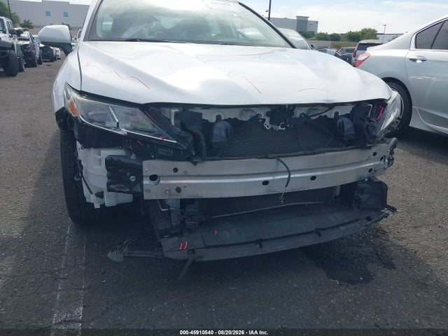 4T1B11HK8KU733437 Toyota CAMRY LE