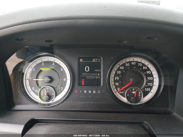 45910542 :رقم المزاد ، 1C6RR7KG5GS383679 vin ، 2016 Ram 1500 Tradesman مزاد بيع