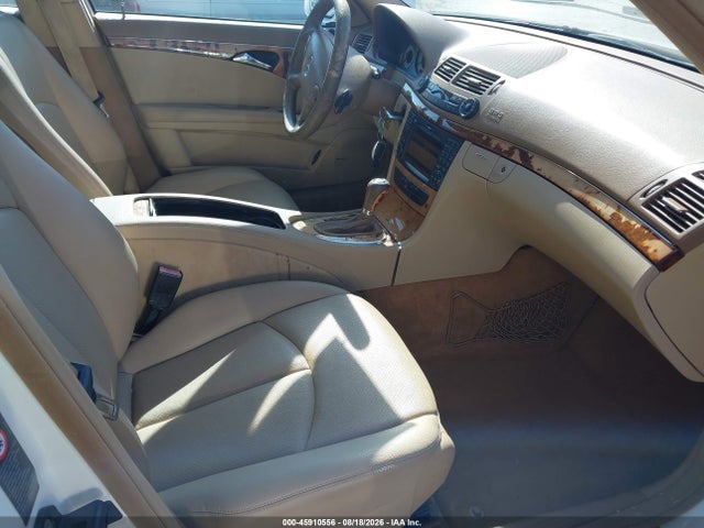 2009 Mercedes-benz E 350 მანქანა იყიდება აუქციონზე, vin: WDBUF56X29B418674, აუქციონის ნომერი: 45910556
