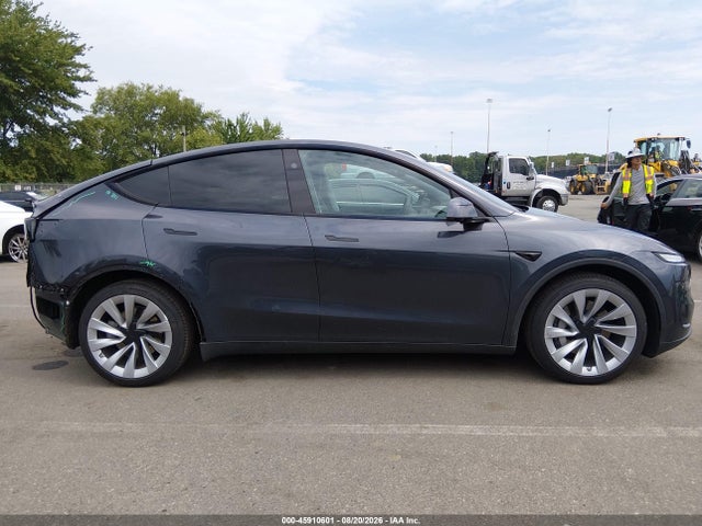 2026 Tesla Model Y All-wheel Drive/long Range Launch Series/premium All-wheel Drive მანქანა იყიდება აუქციონზე, vin: 7SAYGDEE3TA390463, აუქციონის ნომერი: 45910601