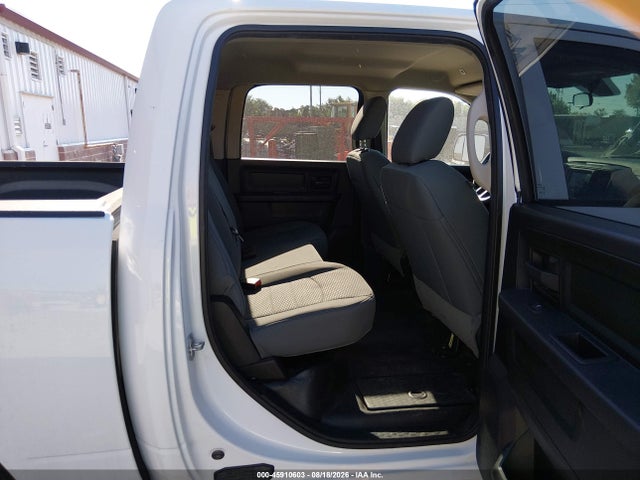 45910603 :رقم المزاد ، 1C6RR7KT7KS674481 vin ، 2019 Ram 1500 Classic Tradesman  4x4 5'7 Box مزاد بيع