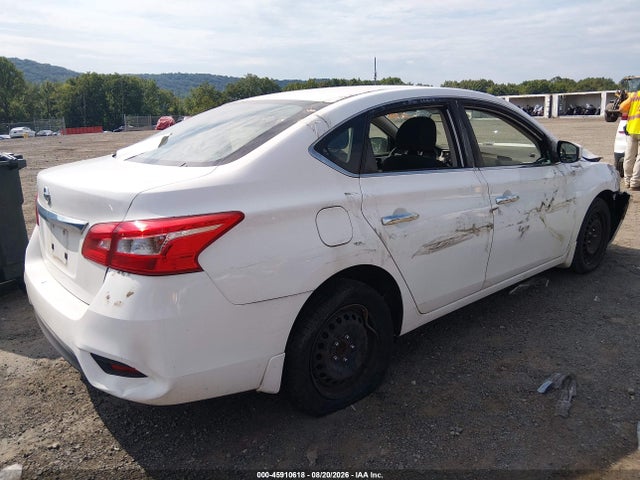 2017 Nissan Sentra S მანქანა იყიდება აუქციონზე, vin: 3N1AB7AP9HY340433, აუქციონის ნომერი: 45910618