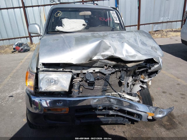 2001 Toyota 4runner Sr5 V6 მანქანა იყიდება აუქციონზე, vin: JT3GN86R910205682, აუქციონის ნომერი: 45910649