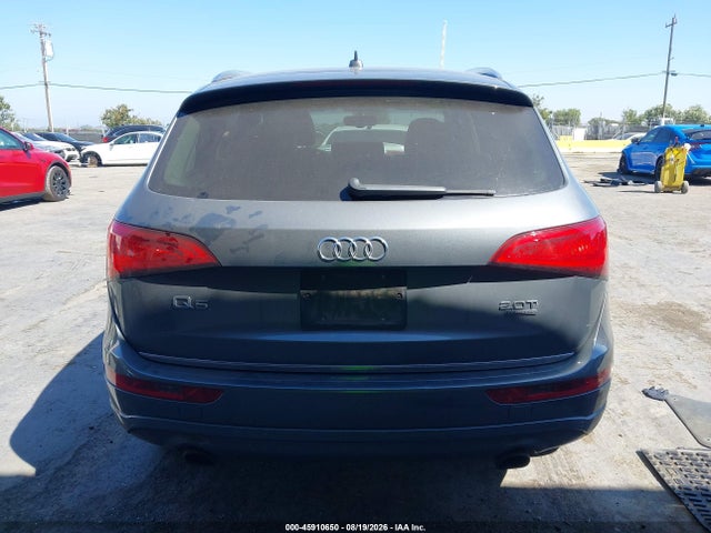 Продажа на аукционе авто 2015 Audi Q5 2.0t Premium, vin: WA1LFAFP3FA112570, номер лота: 45910650