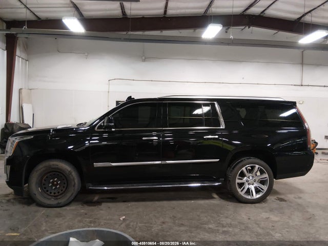Продаж на аукціоні авто 2016 Cadillac Escalade Esv Luxury Collection, vin: 1GYS4HKJ2GR356001, номер лоту: 45910654