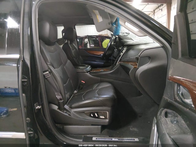 Продаж на аукціоні авто 2016 Cadillac Escalade Esv Luxury Collection, vin: 1GYS4HKJ2GR356001, номер лоту: 45910654
