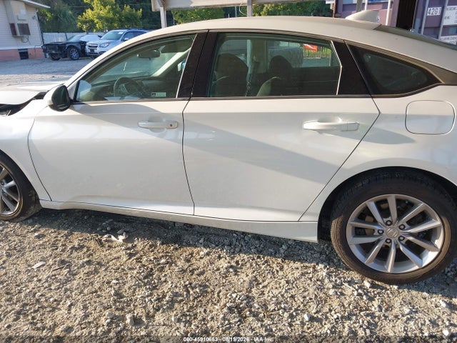 Продажа на аукционе авто 2022 Honda Accord Lx, vin: 1HGCV1F10NA009899, номер лота: 45910663