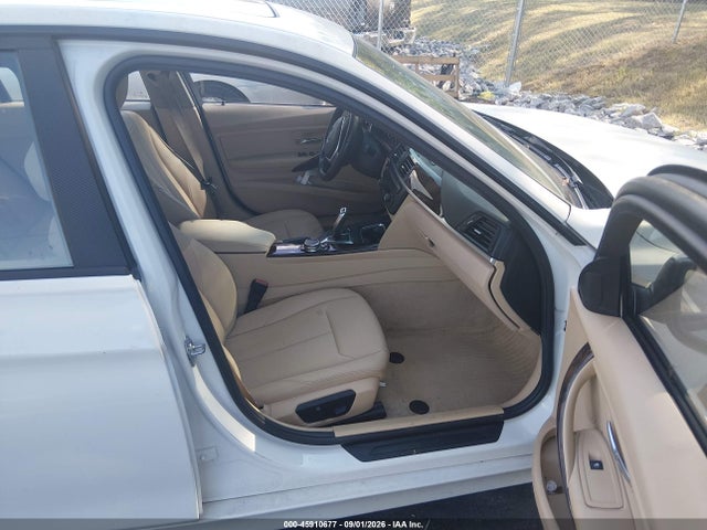2015 Bmw 328i მანქანა იყიდება აუქციონზე, vin: WBA3C1C54FK122548, აუქციონის ნომერი: 45910677