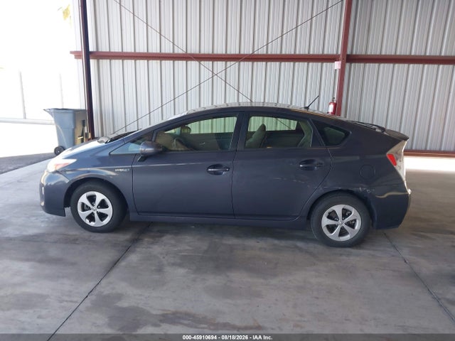 Toyota Prius Two 2015 JTDKN3DUXF1999139 Image 14