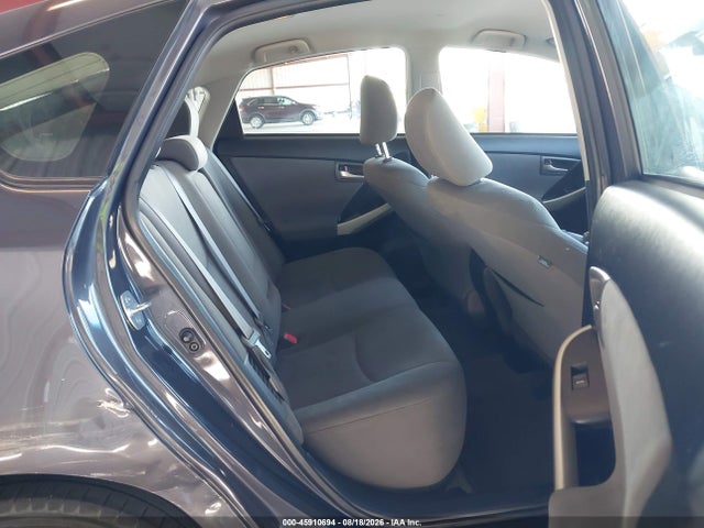 Toyota Prius Two 2015 JTDKN3DUXF1999139 Image 8