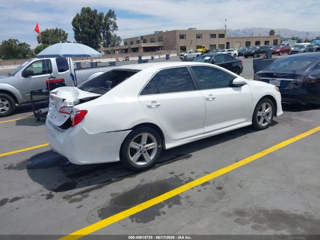 Toyota CAMRY SE 2014 4T1BF1FK1EU787686 Image 4