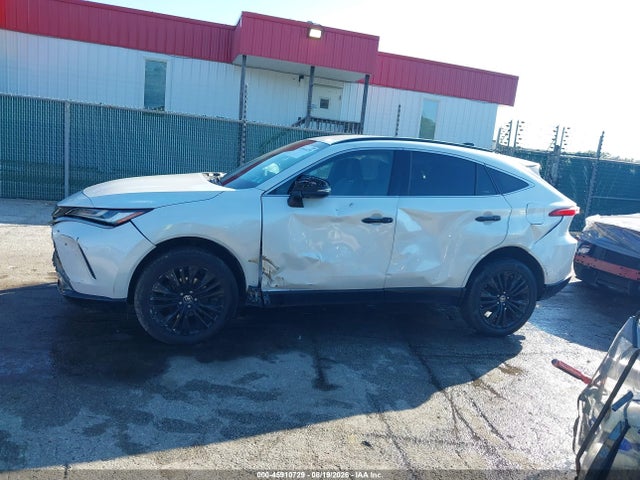 2023 Toyota Venza Nightshade Edition მანქანა იყიდება აუქციონზე, vin: JTEAAAAH2PJ129224, აუქციონის ნომერი: 45910729