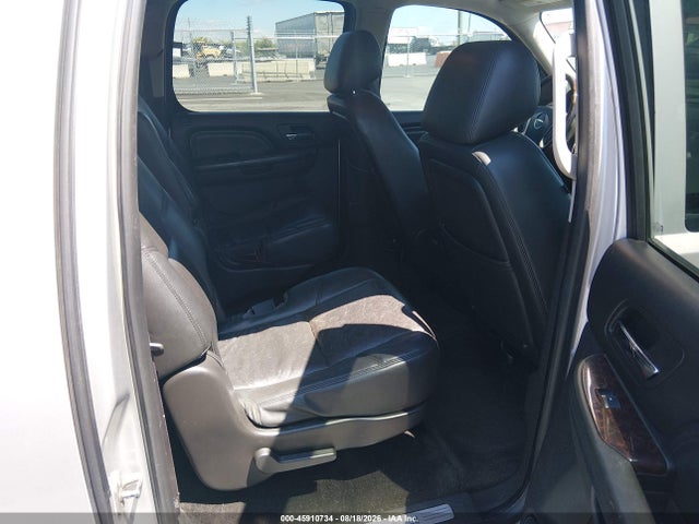 2012 Gmc Yukon Xl 1500 Denali მანქანა იყიდება აუქციონზე, vin: 1GKS2MEF9CR217297, აუქციონის ნომერი: 45910734