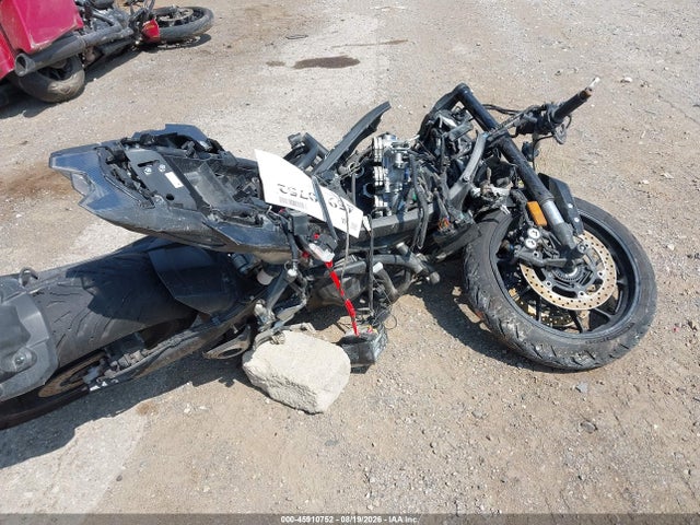 Yamaha MT09 2018 JYARN53E2JA002708 Image 4