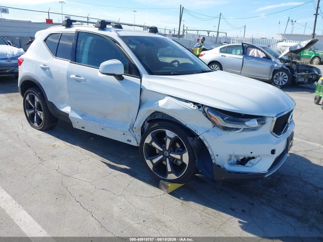 2019 Volvo Xc40 T5 Momentum მანქანა იყიდება აუქციონზე, vin: YV4162UK5K2136297, აუქციონის ნომერი: 45910757