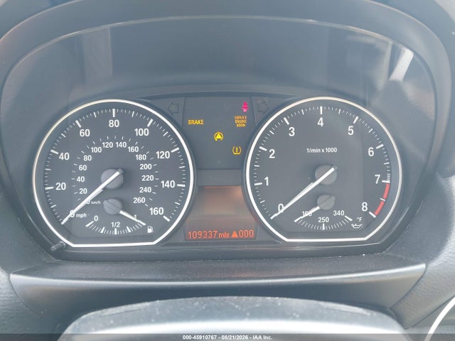 Продажа на аукционе авто 2011 Bmw 135i, vin: WBAUN7C56BVM24739, номер лота: 45910767
