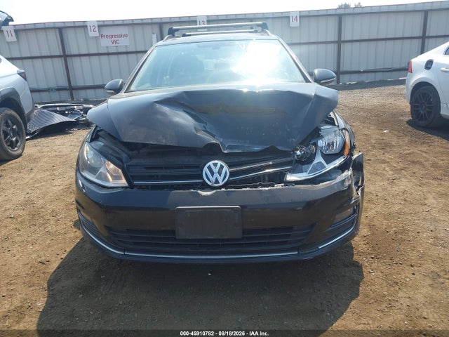 3VWC17AU8HM501339 Volkswagen Golf Sportwagen Tsi Se
