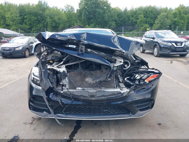 45910805 :رقم المزاد ، W1KWF8EB8MR614027 vin ، 2021 Mercedes-benz C 300 4matic مزاد بيع