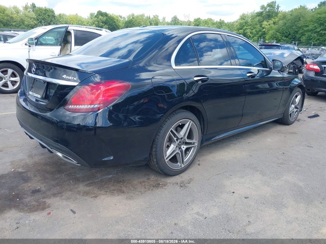 45910805 :رقم المزاد ، W1KWF8EB8MR614027 vin ، 2021 Mercedes-benz C 300 4matic مزاد بيع