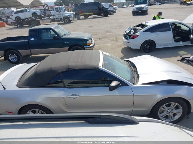 45910844 :رقم المزاد ، 1ZVBP8EMXC5201794 vin ، 2012 Ford Mustang V6 مزاد بيع