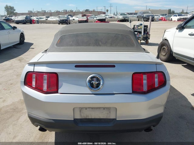 45910844 :رقم المزاد ، 1ZVBP8EMXC5201794 vin ، 2012 Ford Mustang V6 مزاد بيع