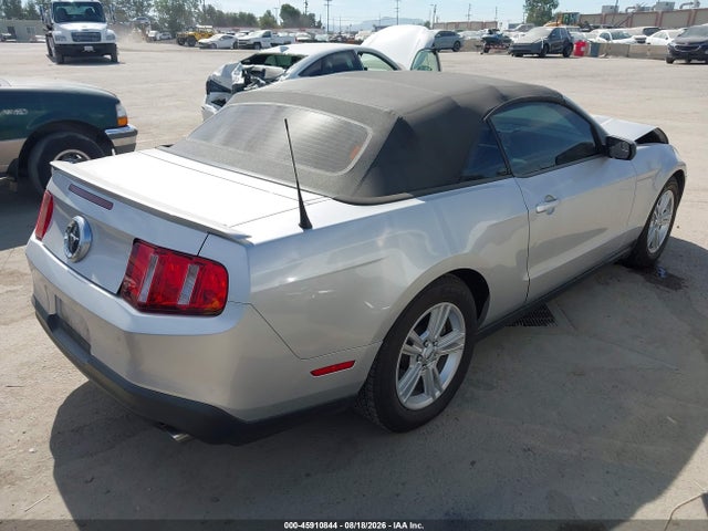 45910844 :رقم المزاد ، 1ZVBP8EMXC5201794 vin ، 2012 Ford Mustang V6 مزاد بيع