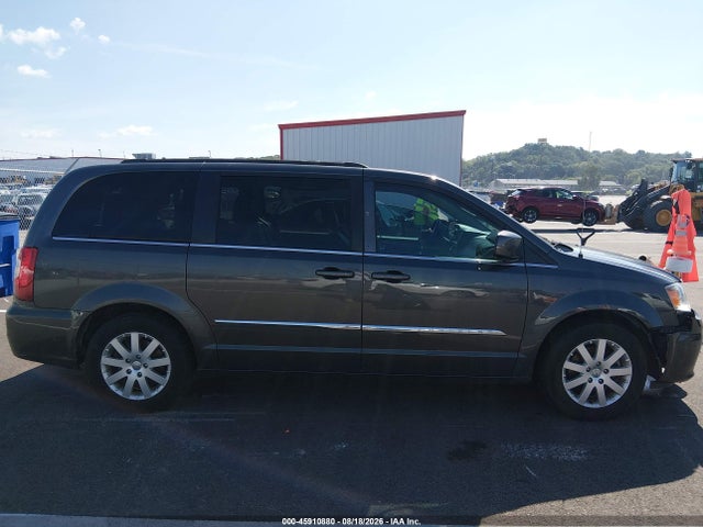 Продажа на аукционе авто 2016 Chrysler Town & Country Touring, vin: 2C4RC1BG5GR230860, номер лота: 45910880