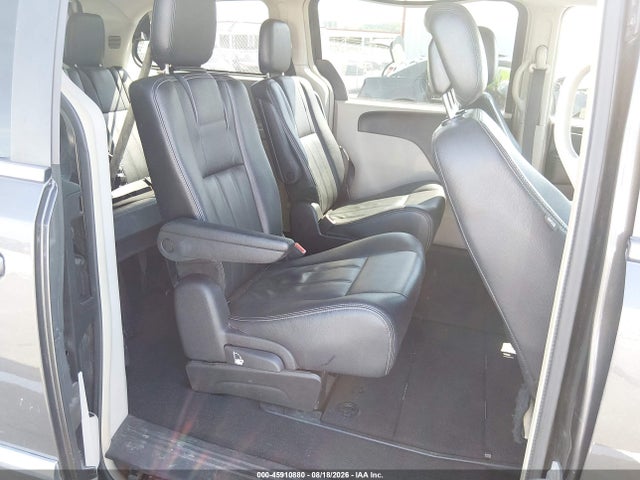 Продажа на аукционе авто 2016 Chrysler Town & Country Touring, vin: 2C4RC1BG5GR230860, номер лота: 45910880