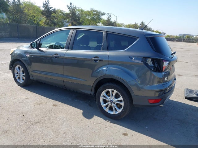 2017 Ford Escape Se მანქანა იყიდება აუქციონზე, vin: 1FMCU0GD1HUE96761, აუქციონის ნომერი: 45910896