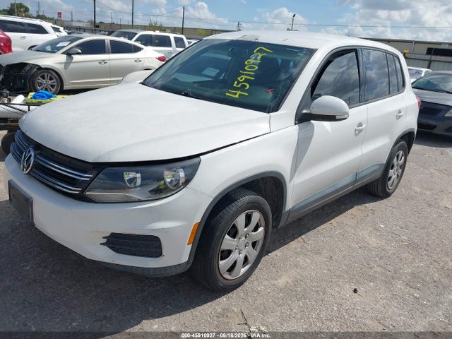 45910927 :رقم المزاد ، WVGCV3AX5DW593431 vin ، 2013 Volkswagen Tiguan S مزاد بيع